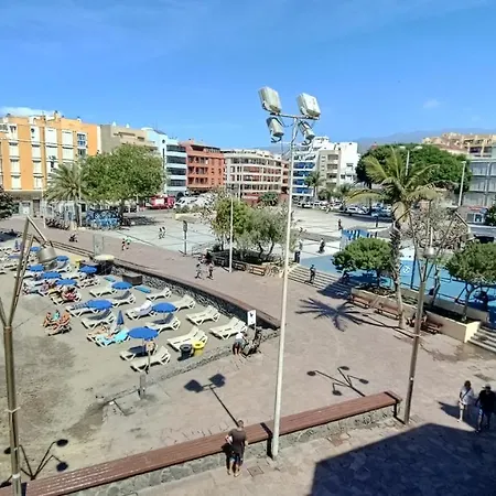 Views Of Beach, Two Appartement