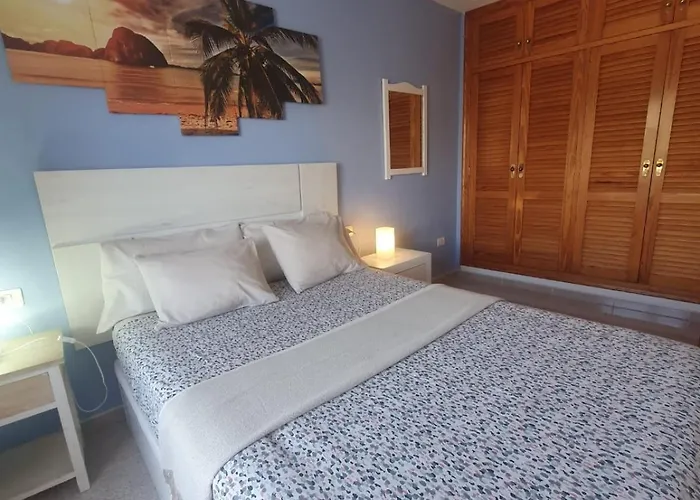 Apartment Views Of Beach, Two El Medano (Tenerife)